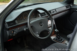 Mercedes-Benz 200 TE SW 1992
