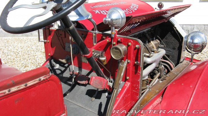 Ostatní značky Ostatní modely Požární vůz SEAGRAVE 1917