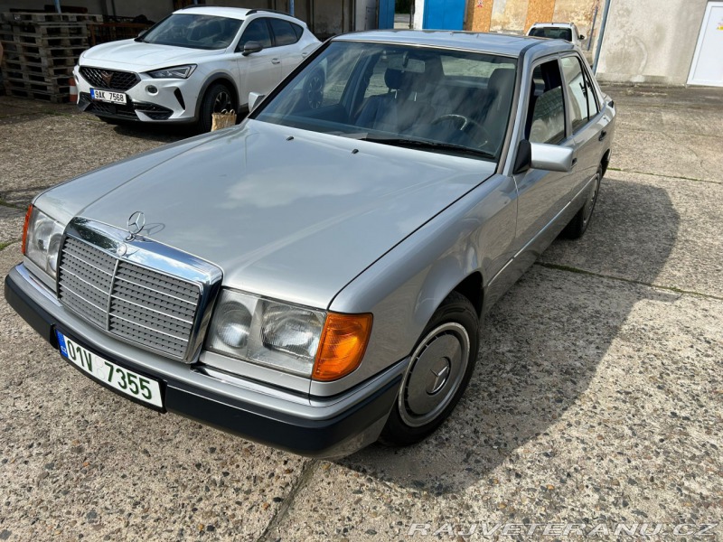Mercedes-Benz 200 W124