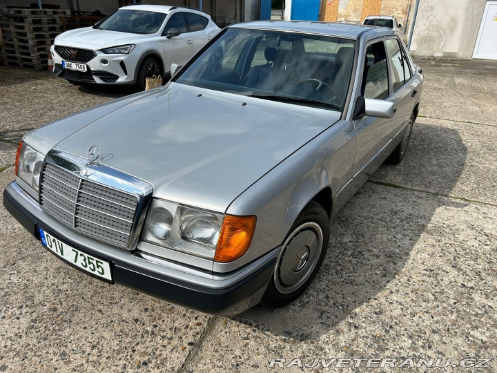 Mercedes-Benz 200 W124 1998