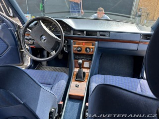 Mercedes-Benz 200 W124 1998