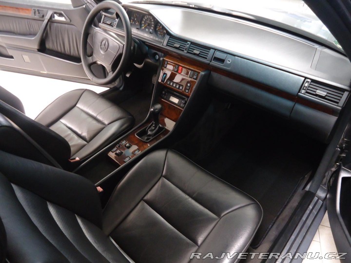Mercedes-Benz 300 124 300 CE 24V Cabrio. 1994