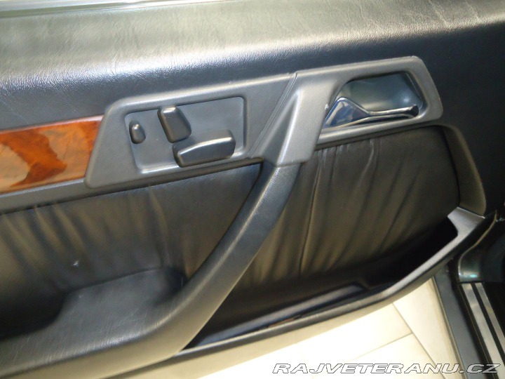 Mercedes-Benz 300 124 300 CE 24V Cabrio. 1994