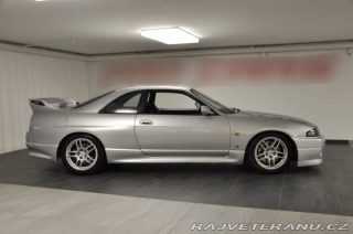 Nissan Skyline GT-R R33 1995