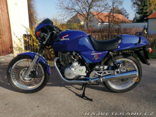 Honda Ostatní modely XBR 500 PC 15 1986