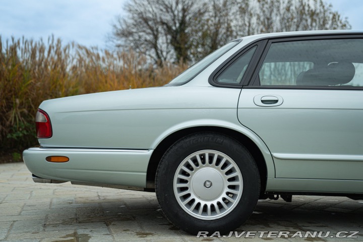 Jaguar XJ XJ8 3.2 1997