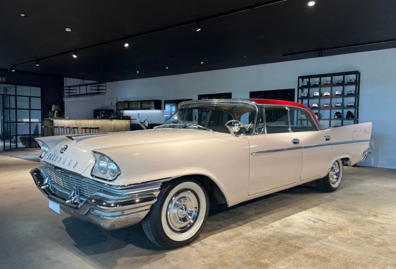 Chrysler Windsor 