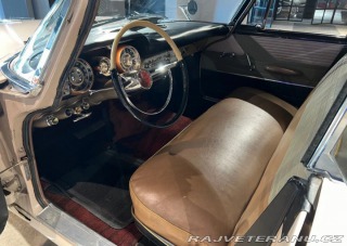 Chrysler Windsor  1957