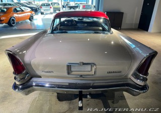 Chrysler Windsor  1957