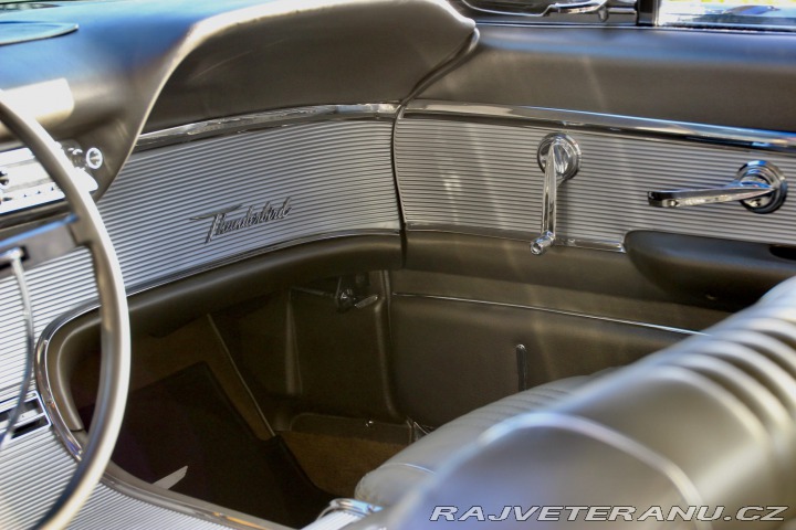 Ford Thunderbird 1963