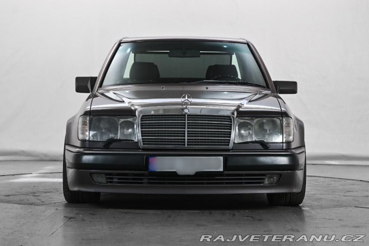 Mercedes-Benz E 500 V8 1991