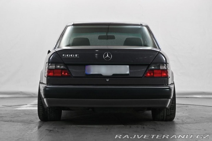 Mercedes-Benz E 500 V8 1991