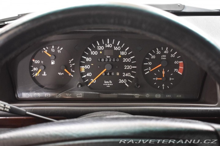 Mercedes-Benz E 500 V8 1991