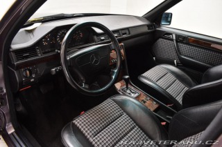 Mercedes-Benz E 500 V8 1991