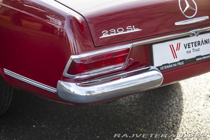 Mercedes-Benz 230 SL W113 Pagoda 1964