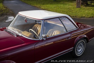 Mercedes-Benz 230 SL W113 Pagoda 1964