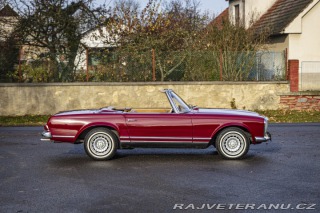 Mercedes-Benz 230 SL W113 Pagoda 1964