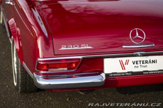 Mercedes-Benz 230 SL W113 Pagoda 1964