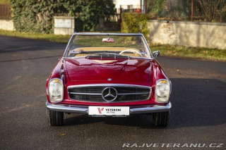 Mercedes-Benz 230 SL W113 Pagoda 1964