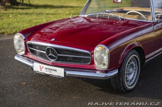 Mercedes-Benz 230 SL W113 Pagoda 1964