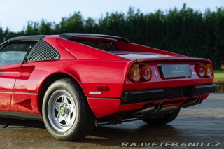 Ferrari 208 GTS TURBO 1983