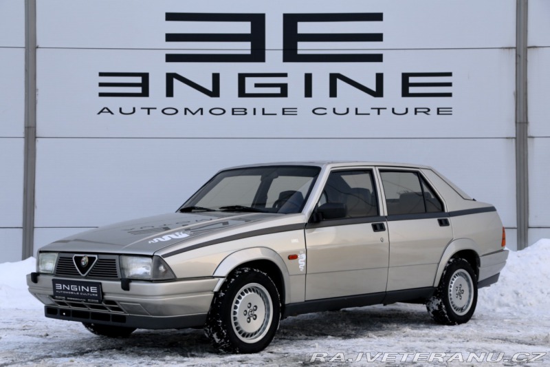 Alfa Romeo 75 Turbo