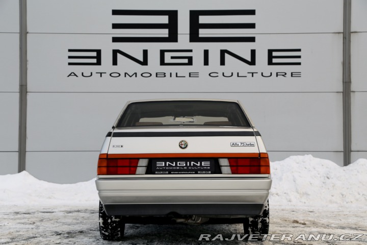 Alfa Romeo 75 Turbo 1986