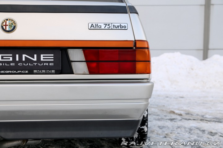 Alfa Romeo 75 Turbo 1986