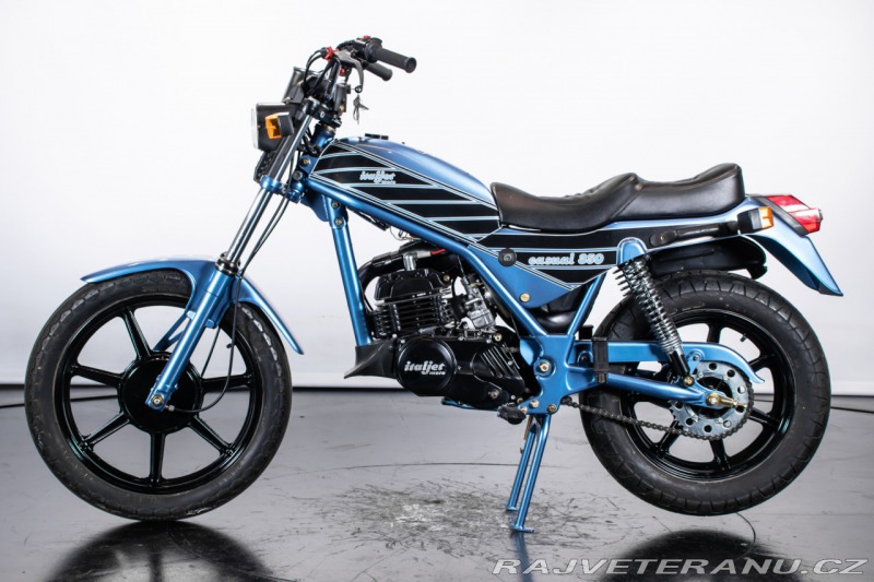 Ostatní značky Ostatní modely Italjet Casual 350