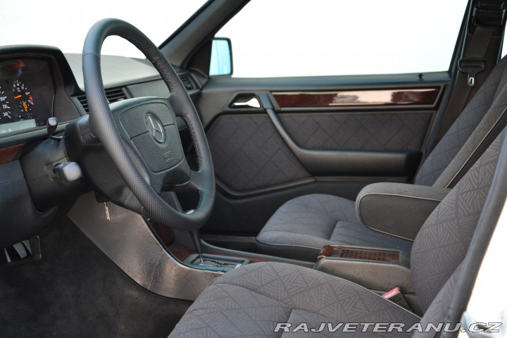 Mercedes-Benz E 200 W124 1995