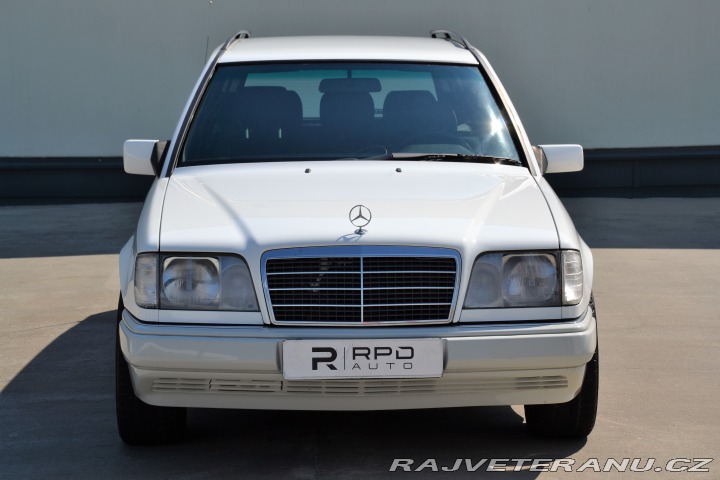 Mercedes-Benz E 200 W124 1995