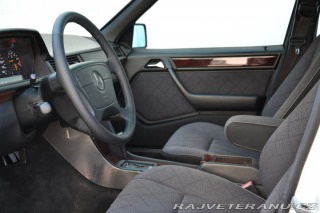 Mercedes-Benz E 200 W124 1995