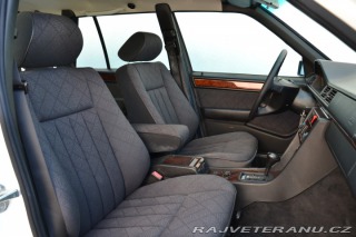 Mercedes-Benz E 200 W124 1995