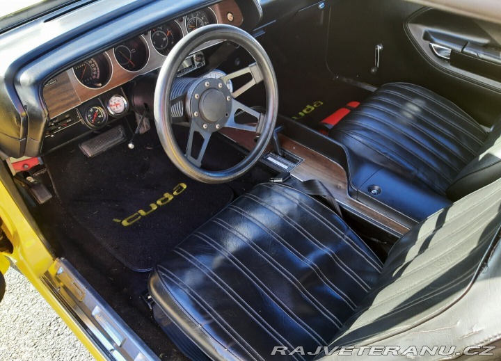 Plymouth Barracuda 7.7 1972