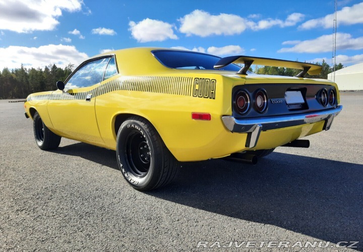 Plymouth Barracuda 7.7 1972