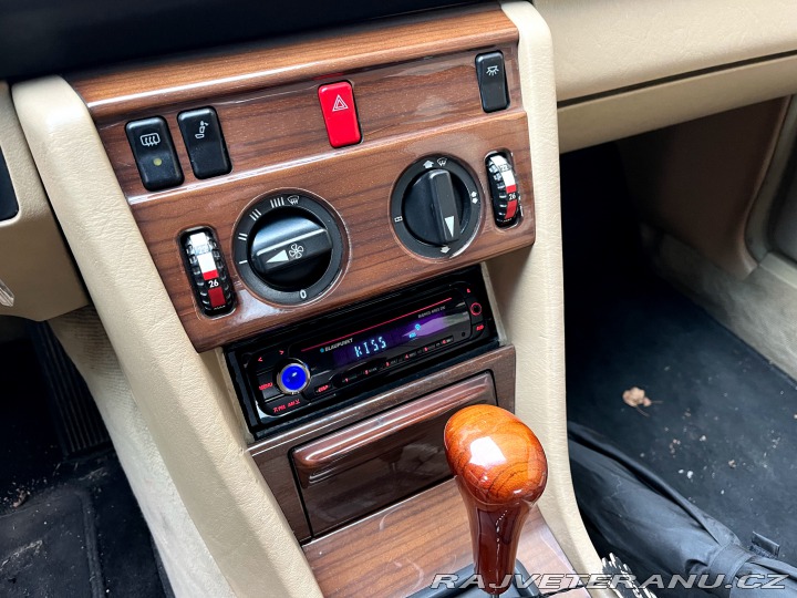 Mercedes-Benz 250 W 124 1988