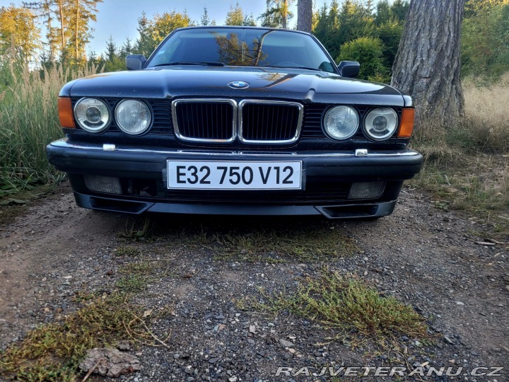 BMW 7 750i E32 V12 1990