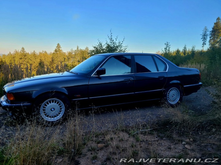 BMW 7 750i E32 V12 1990