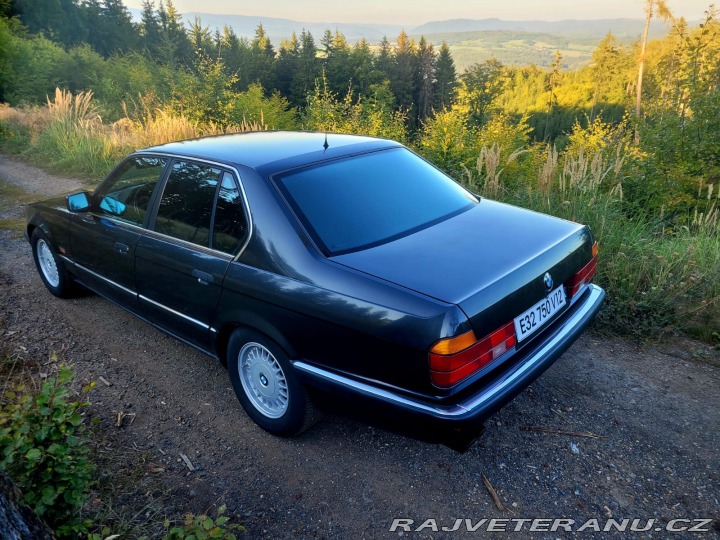 BMW 7 750i E32 V12 1990