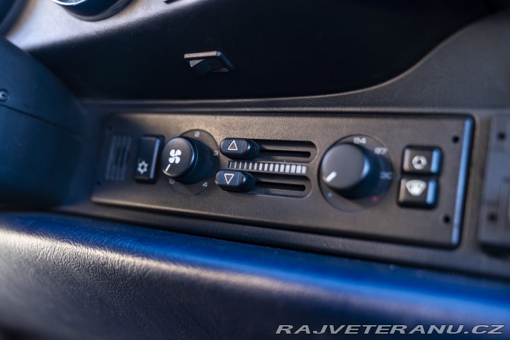Porsche 911 964 (911) CARRERA CABRIO 1991