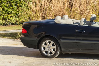 Mercedes-Benz CLK 230 CABRIOLET 2002