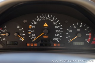 Mercedes-Benz CLK 230 CABRIOLET 2002