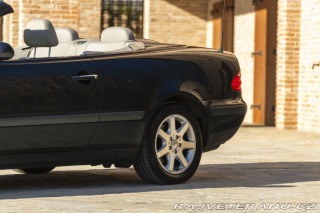 Mercedes-Benz CLK 230 CABRIOLET 2002