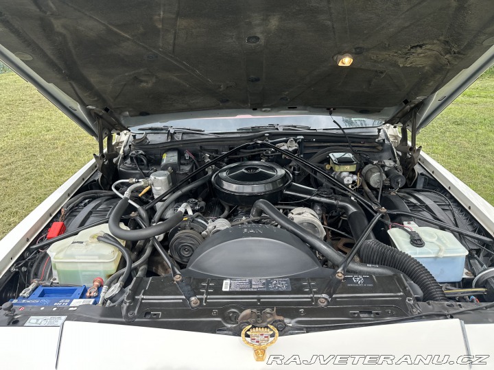 Cadillac Brougham delegance 1992