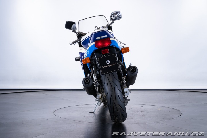 Suzuki GSX GSXR 750 1988