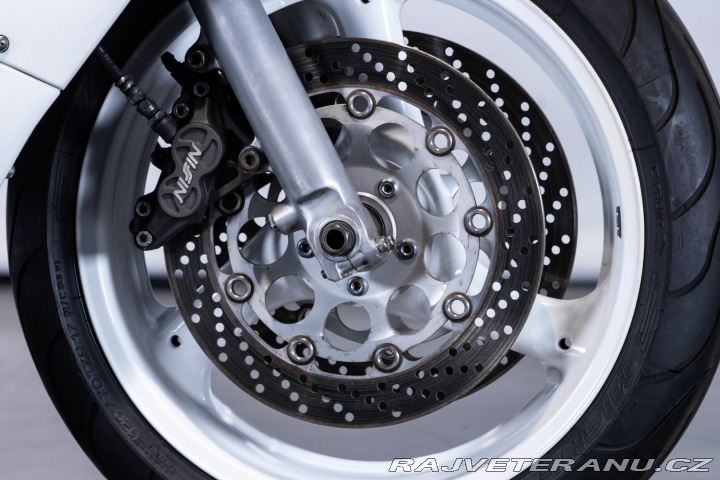 Suzuki GSX GSXR 750 1988