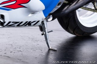 Suzuki GSX GSXR 750 1988