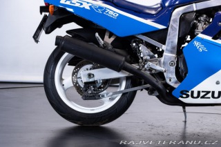 Suzuki GSX GSXR 750 1988