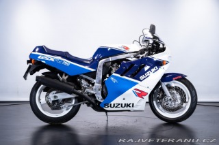 Suzuki GSX GSXR 750 1988