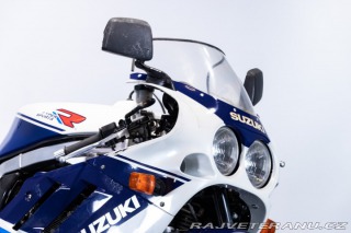 Suzuki GSX GSXR 750 1988